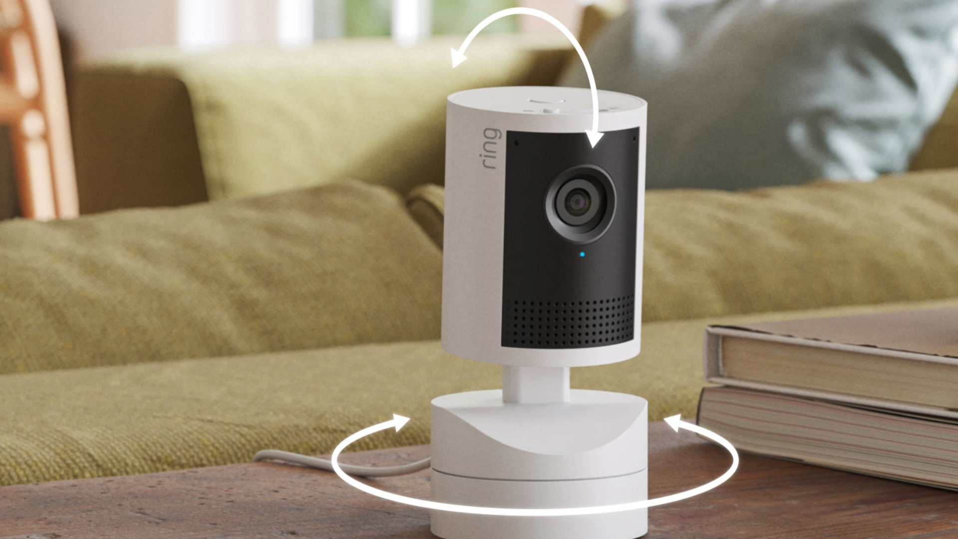 Pan-Tilt Indoor Cam 2K follows motion around the room